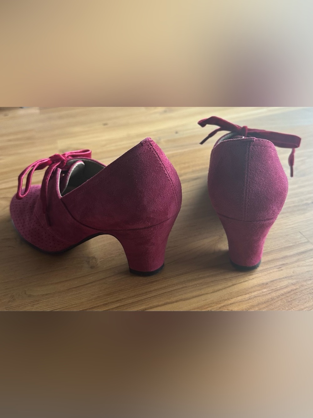 Women's Pink Suede Bow Detail Heels - Picture 7 of 7